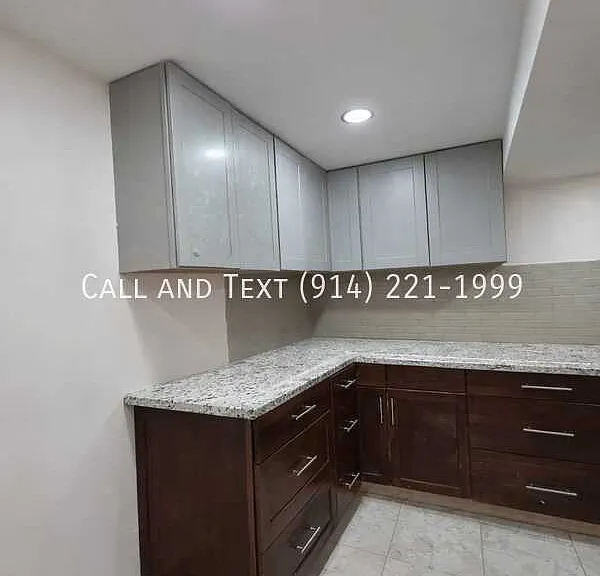 245 Woodworth Ave #1B — Photo 11