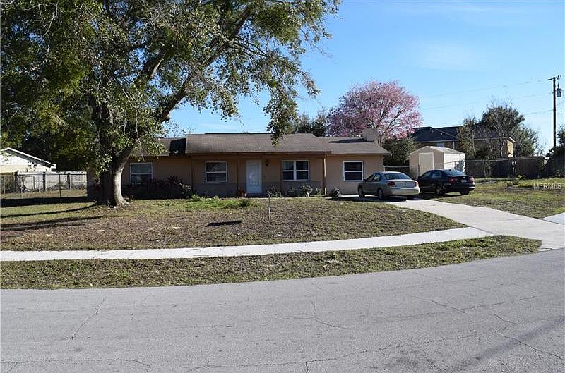 1st image of 2753 Foxdale Dr