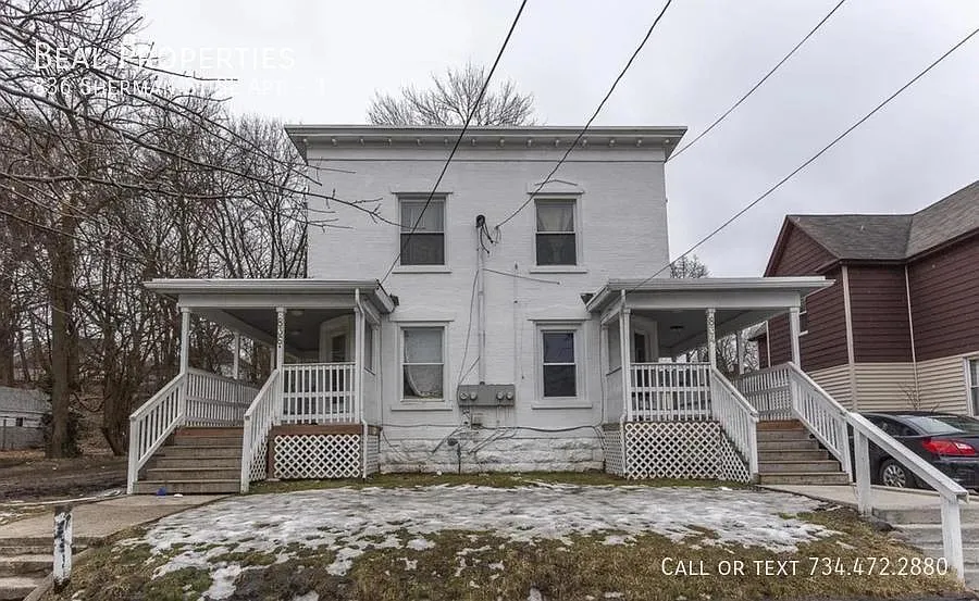 Building Photo - 836 Sherman St SE #1
