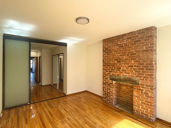 4th image of 328 E 11th St APT 16
