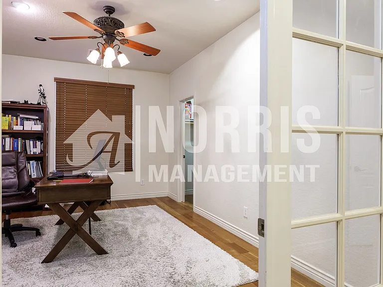 311 W Blue Lagoon Dr — Photo 12