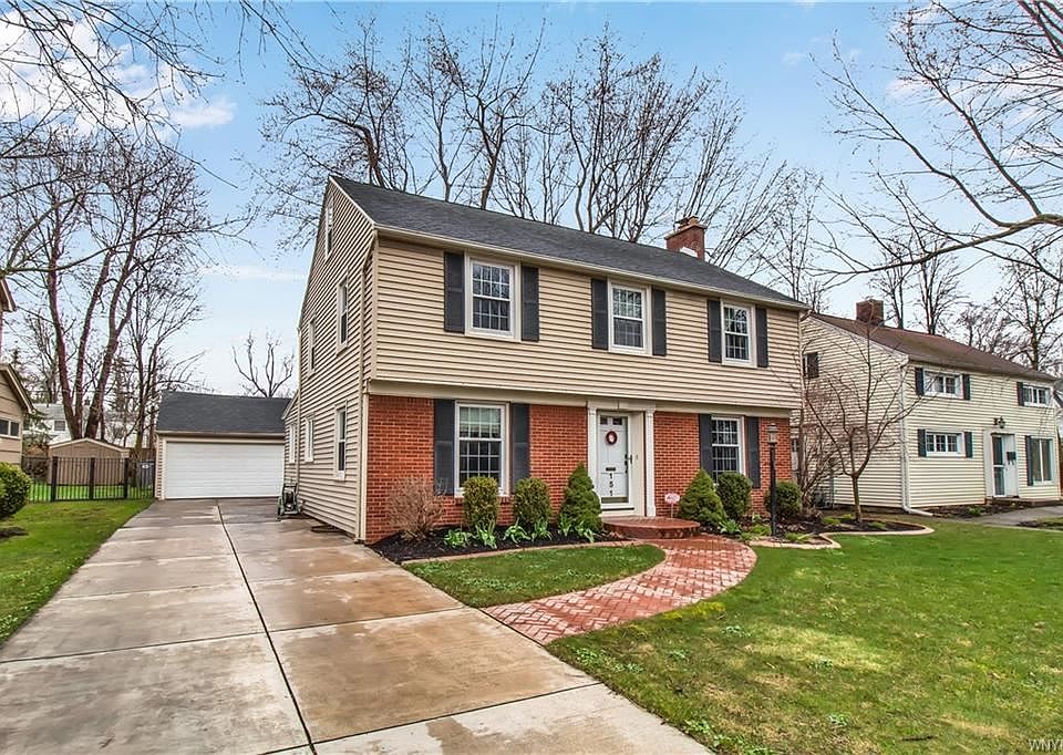 1st image of 151 Lamarck Dr