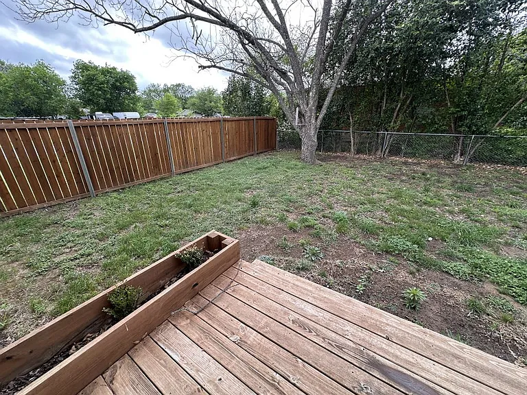 105 E Cherokee Dr — Photo 25