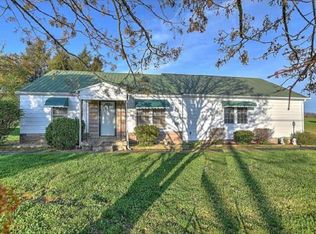 1010 Afton Rd, Afton, TN 37616