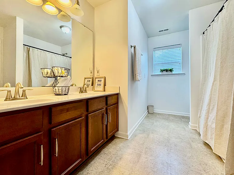 10034 Paxton Run Rd — Photo 14