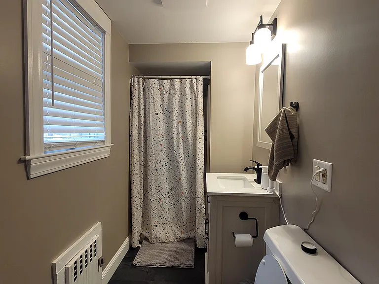38 Jewett St — Photo 11