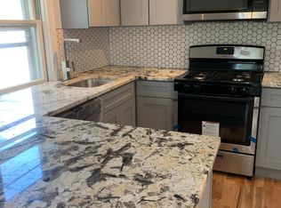 1411 W Fuller St #2, Chicago, IL 60608