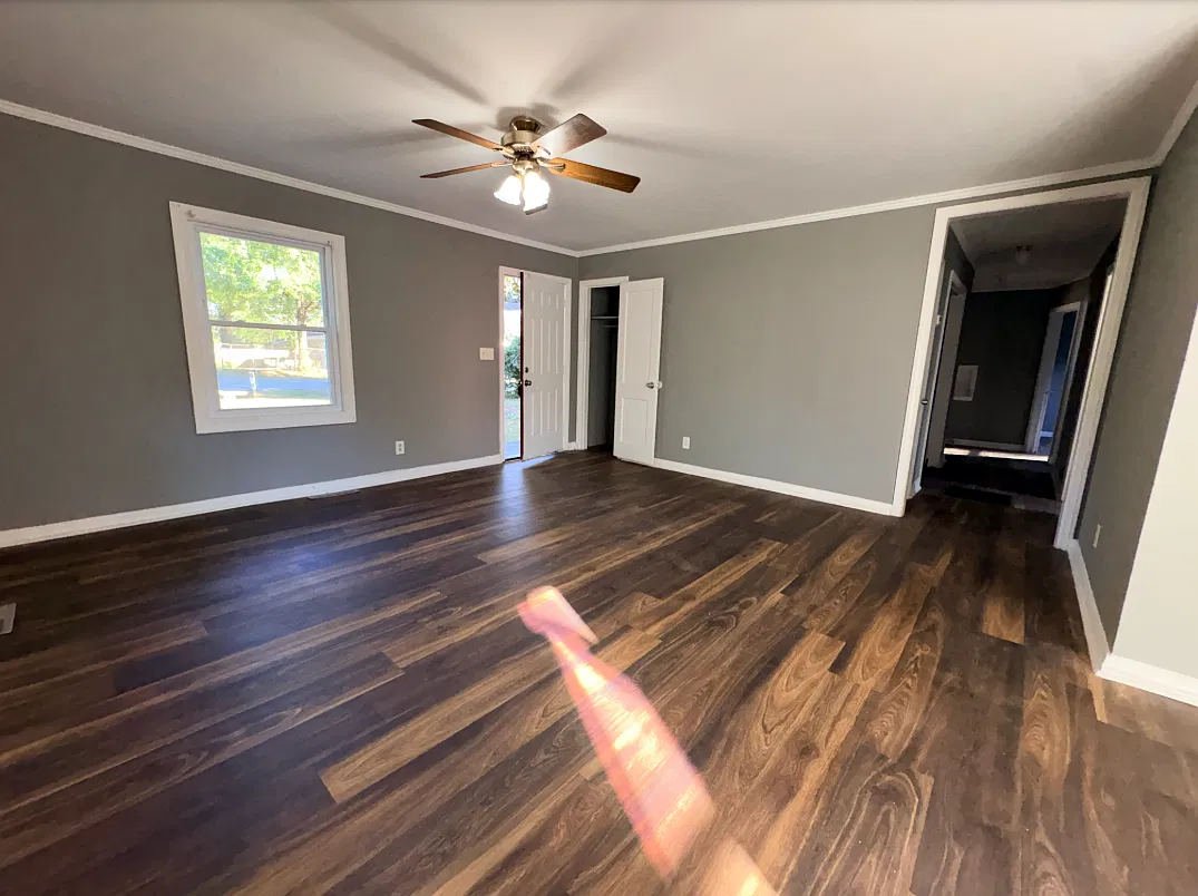 3 bed, 1.5 bath, $1,400 — Photo 4