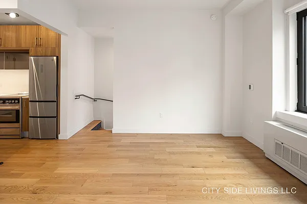 Rented by Artur Gutman, LREB | media 12