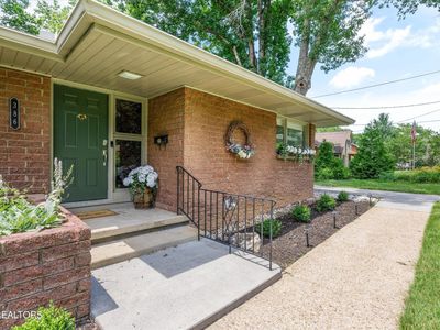 386 East Dr, Oak Ridge, TN, 37830