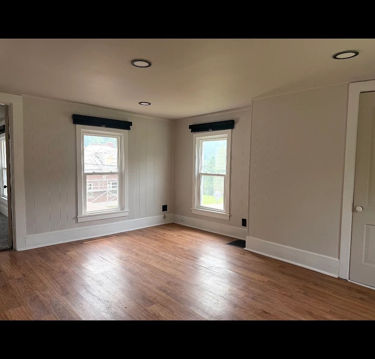 255 N 13th St — Photo 2