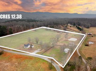 626 Greenbush Rd, La Fayette, GA 30728