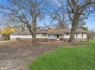 3N531 Locust Ave, West Chicago, IL 60185