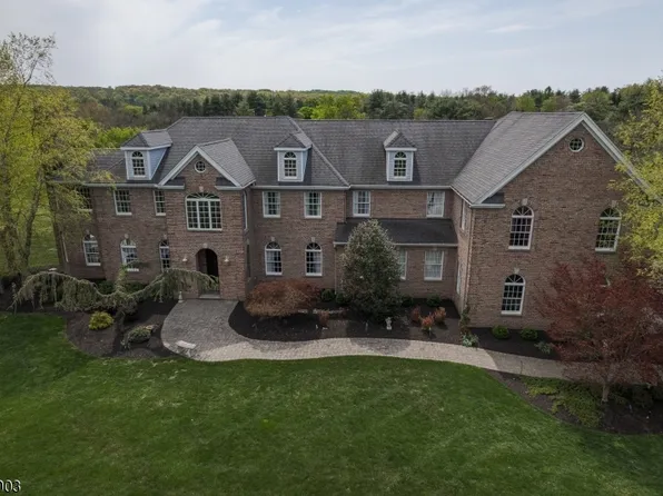 22 Spruce Ln, Montgomery Twp., NJ 08502