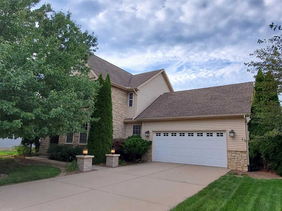 2nd image of 1522 Colonial Dr
