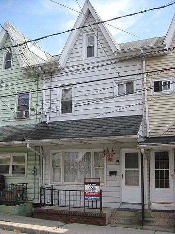 1st image of 619 Harrison St