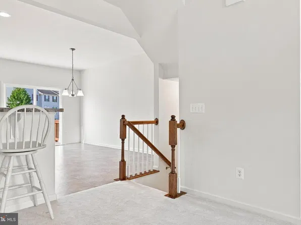 6168 Willow Pl, Bealeton, VA 22712