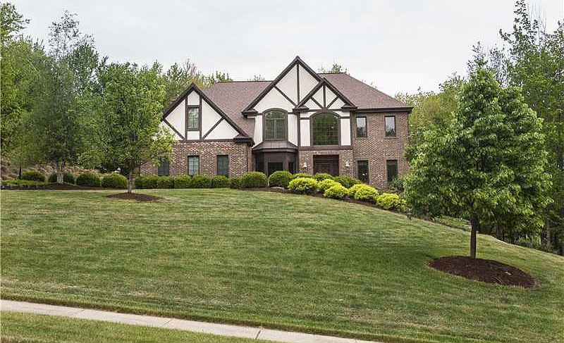 1st image of 404 Honey Locust Dr