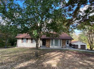 1065 Jones Rd, Charlotte, TN 37036