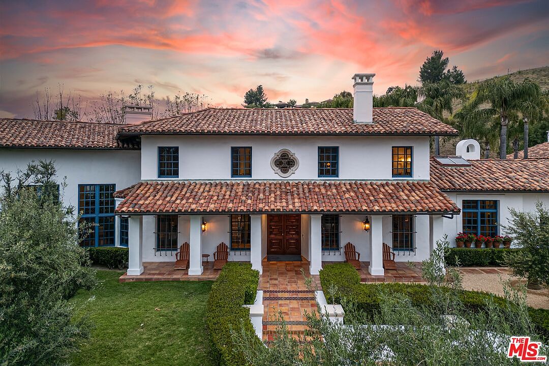 ca＆Ri Sage Leather P2 Recliner | Z2-762PR | AFW.com