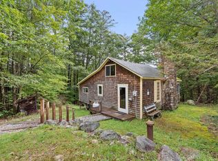 118 Groton Rd, Hebron, NH 03241
