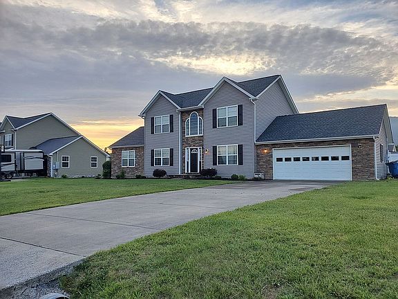 2nd image of 9265 King Russell Ct