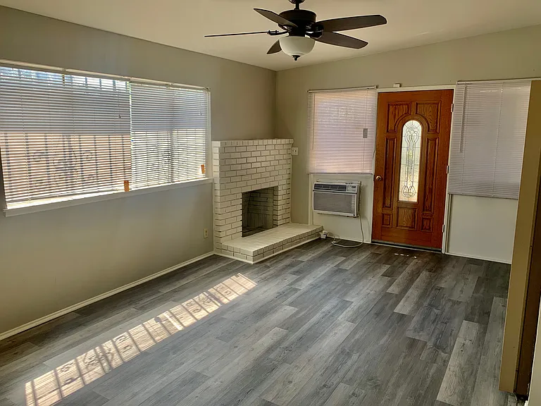 332 W Myers Ave — Photo 3