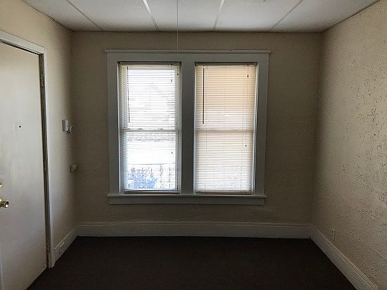 2nd image of 610 20th St #1
