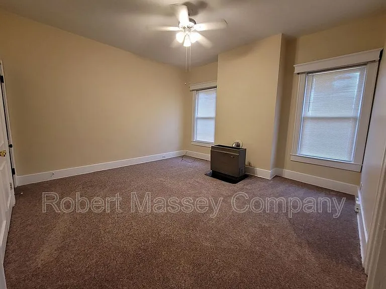 103 S Bayly Ave #2 — Photo 2