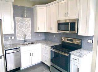 9 Central St APT C, Salem, NH 03079