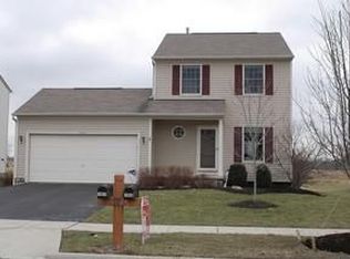 1057 Valley Dr, Marysville, OH
