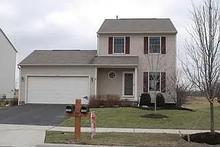 1057 Valley Dr photo 1