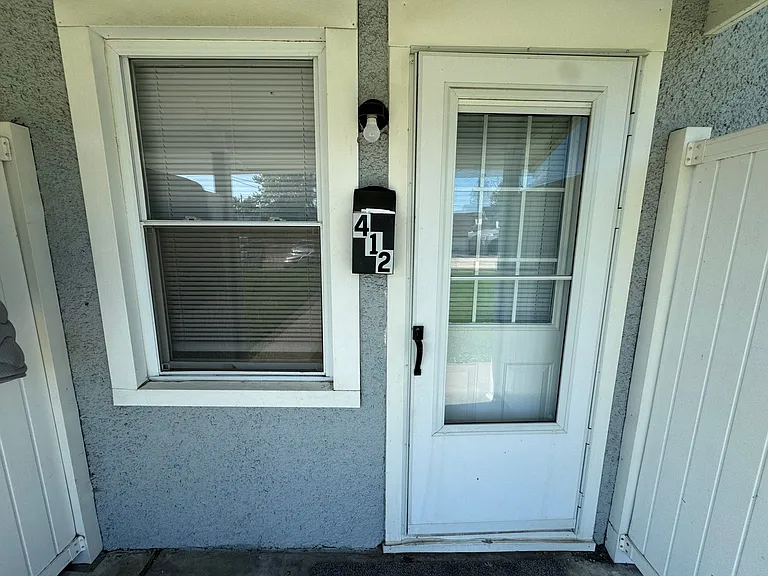 412 15th Ave — Photo 17