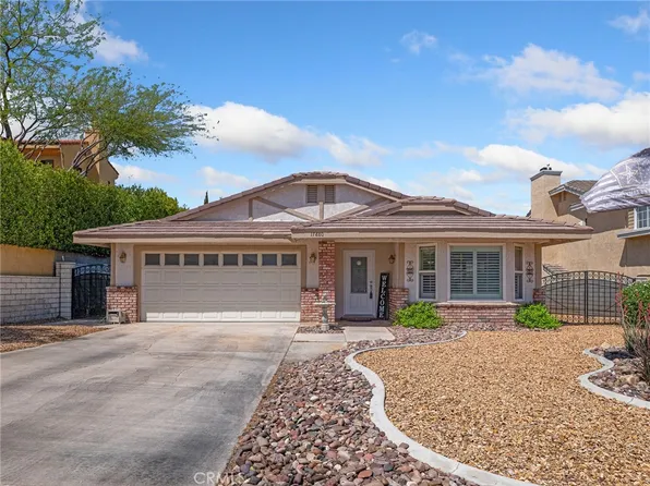 17880 Ferndell Ln, Victorville, CA 92395