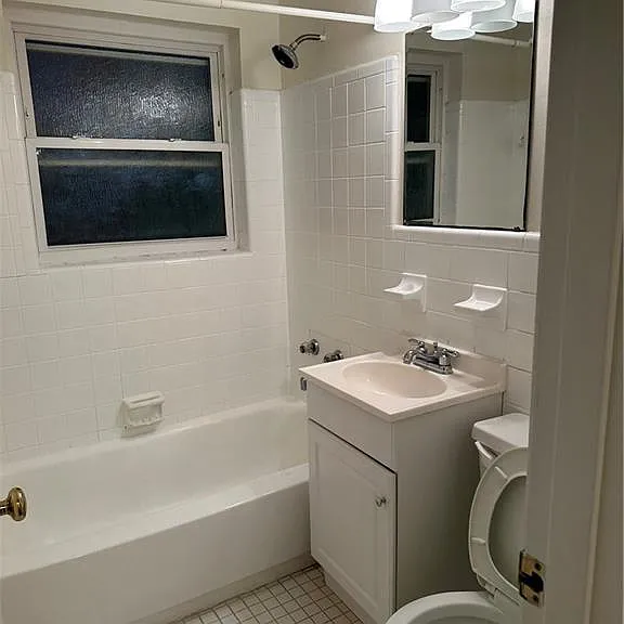 4355 Stein Ave #C — Photo 11
