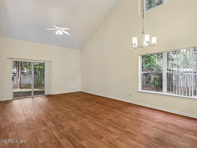 2426 Old Pine Trl — Photo 9