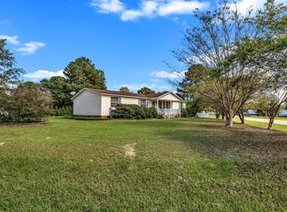 8429 Kenridge Ln, Fuquay Varina, NC 27526