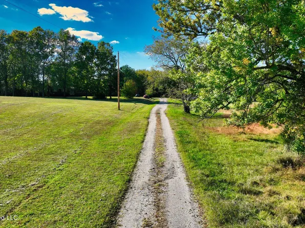 0 Hacks Cross Rd Lot 11, Olive Branch, MS 38654