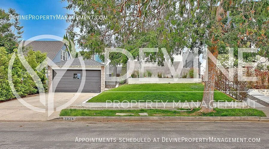 Newly Remodeled Pool Home — Photo 3