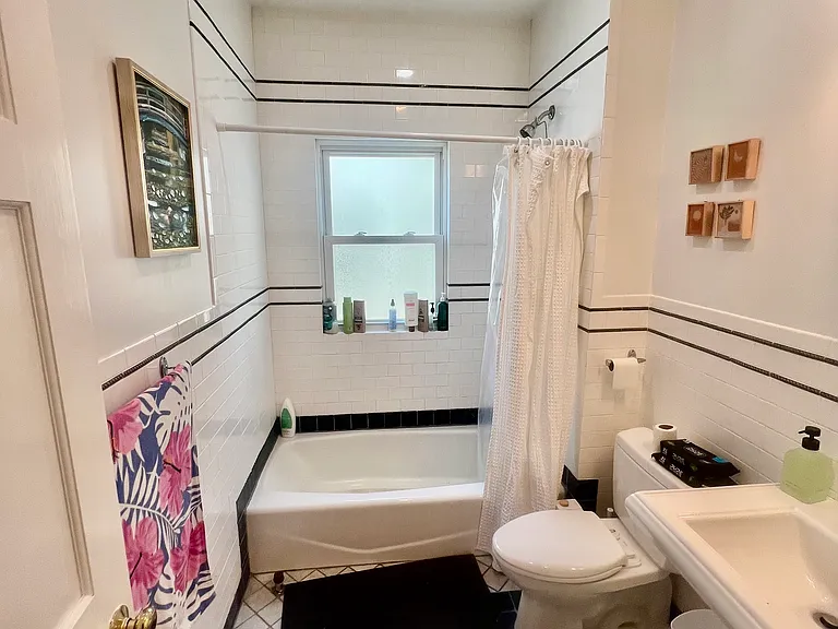 292 Boston Ave #2 — Photo 13