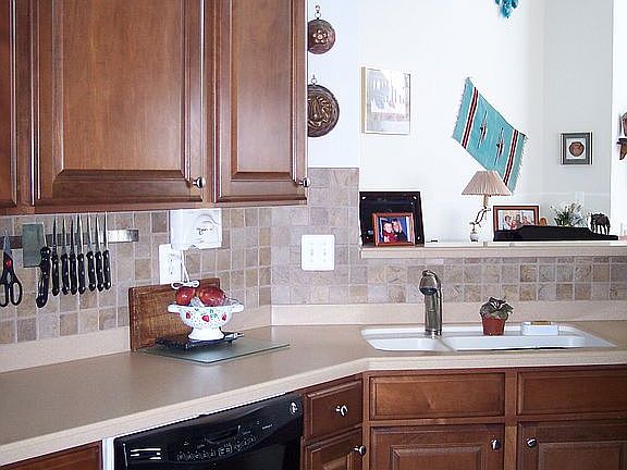 Kitchen view fm front dining