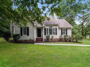 171 Creekstone Dr, Benson, NC 27504