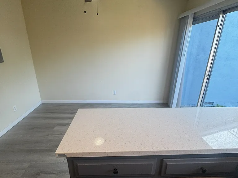 5431 Kermit Ln #14 — Photo 12