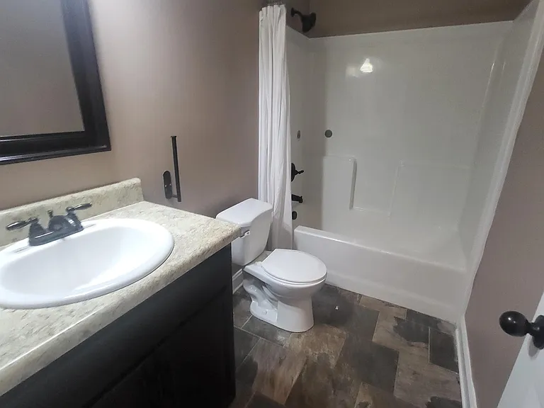 Second full bathroom upstairs.
