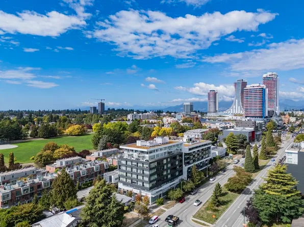6383 Cambie St #506, Vancouver, BC V5Z 0G7