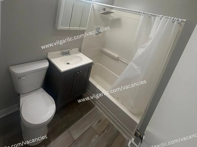 3910 Deodar St — Photo 14