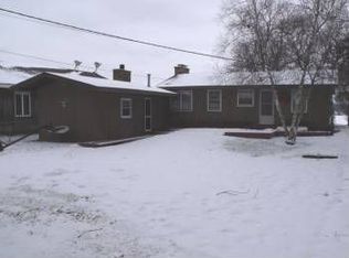 3716 W Lake Shore Dr, Wonder Lake, IL