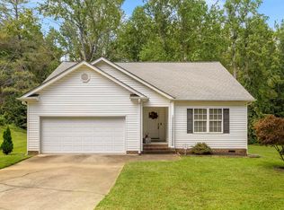 111 Woodvale Ave, Fountain Inn, SC 29644
