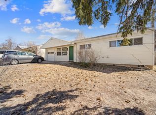 305 Maplewood Dr, Colorado Springs, CO 80907