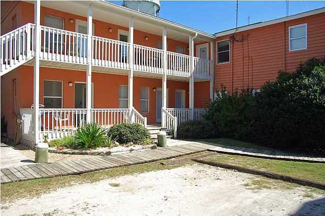 1st image of 1100 Pavilion Dr APT 109